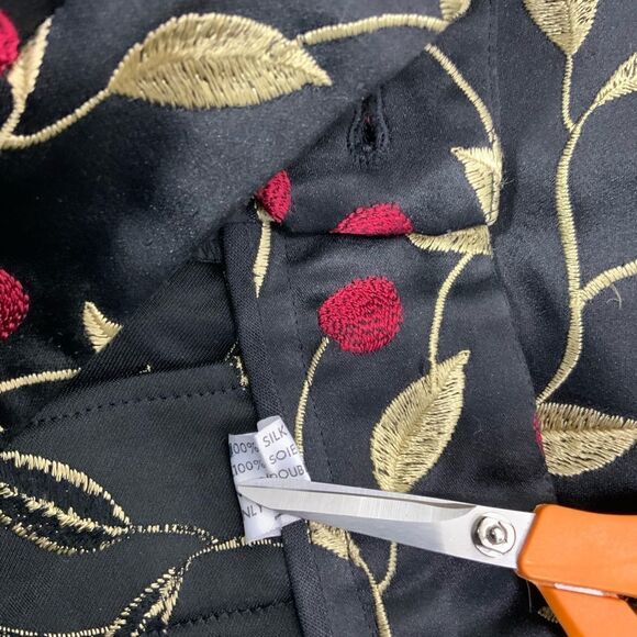 FAVOURBROOK Black silk embroidered pants - Picture 5 of 6